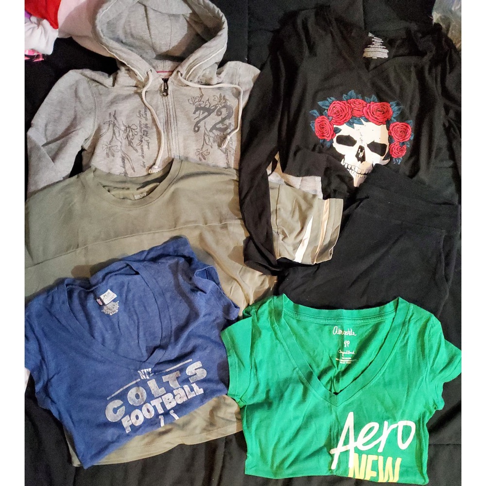 Women's SMALL spring bundle o 6 items